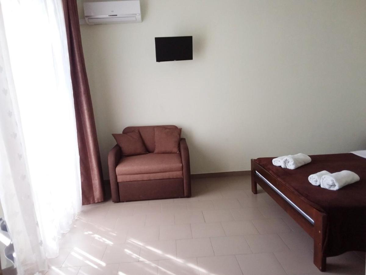 Hotel Golden Beach ซาโตกา ภายนอก รูปภาพ